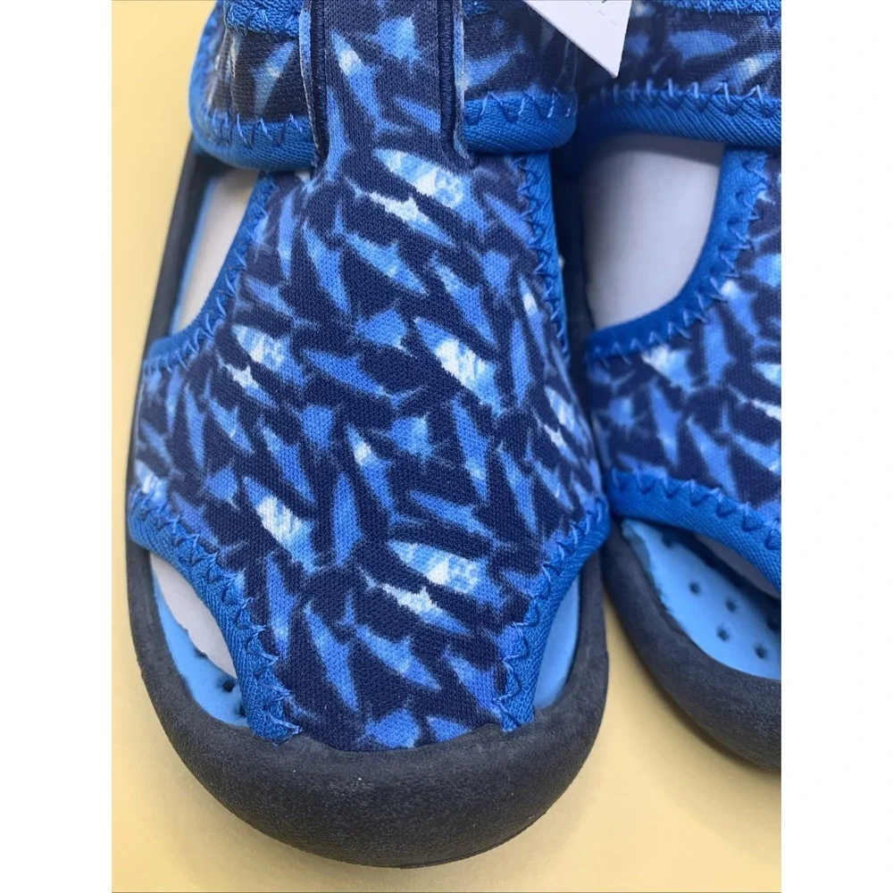 OshKosh B'gosh Machine Washable Blue Aqua Water Play Shoes Unisex Toddler 10 NEW